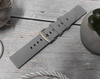 Silikonowy pasek do zegarka 22 mm Lavvu LS00A22 szary