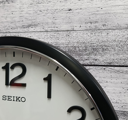 Zegar ścienny SEIKO QXA750K 31 cm Cichy Mechanizm