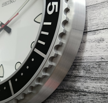 Zegar ścienny SEIKO QXA849A 44 cm aluminiowy srebrny