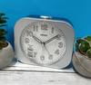 Budzik Seiko QHE206S 11x10 cm srebrny matowy